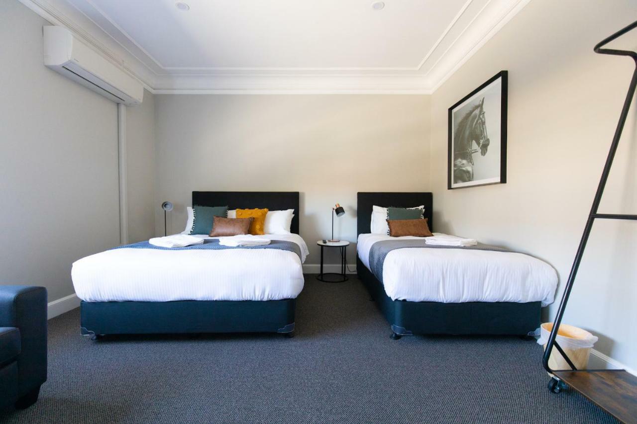 Horse And Jockey Hotel Homebush Cité de Cité de Sydney Extérieur photo
